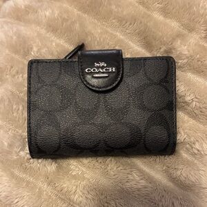 Coach Signature Black Card Holder